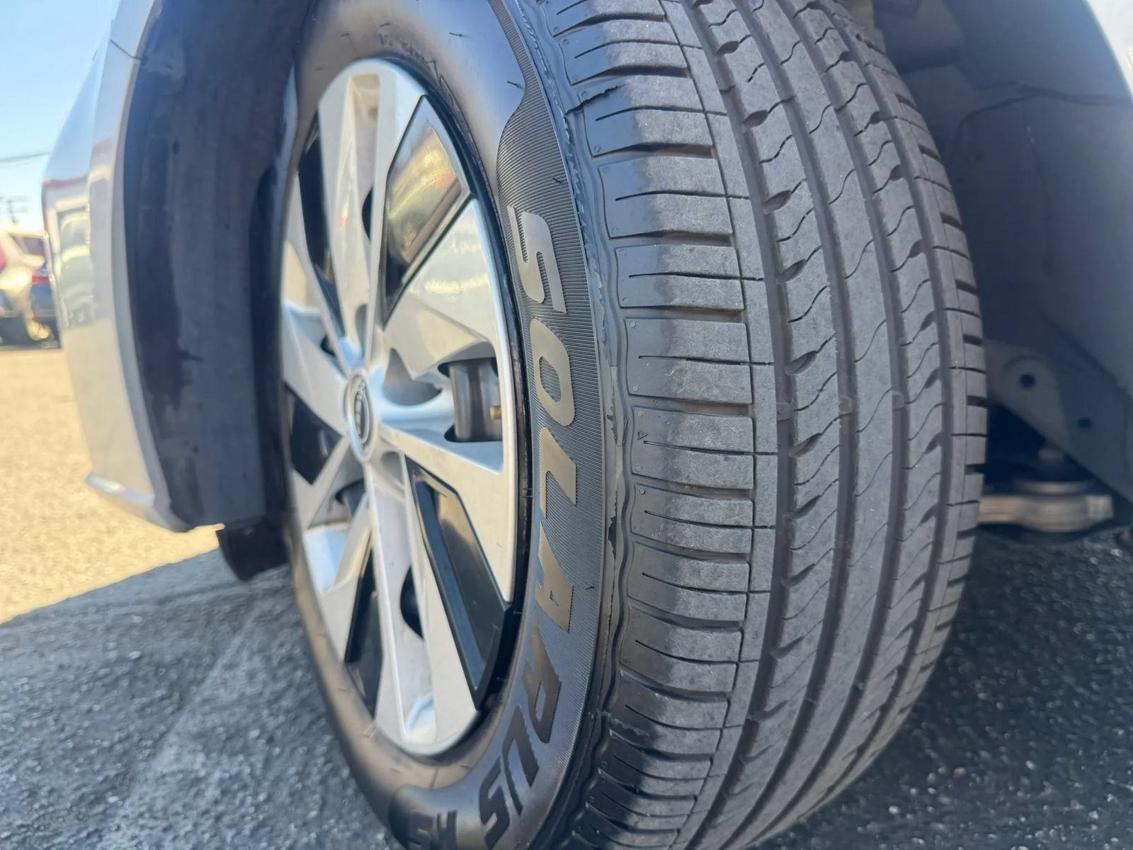 Used 2024 Nissan Altima 2.5 S FWD image 17