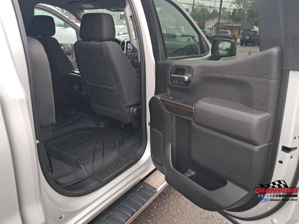 Used 2019 Chevrolet Silverado 1500 RST AWD/4WD image 27