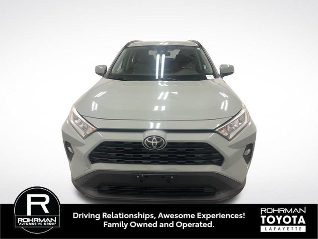 Used 2019 Toyota RAV4 XLE Premium FWD image 10