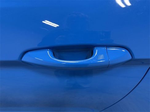 Used 2017 Ford Mustang Shelby GT350 w/ Electronics Package image 13