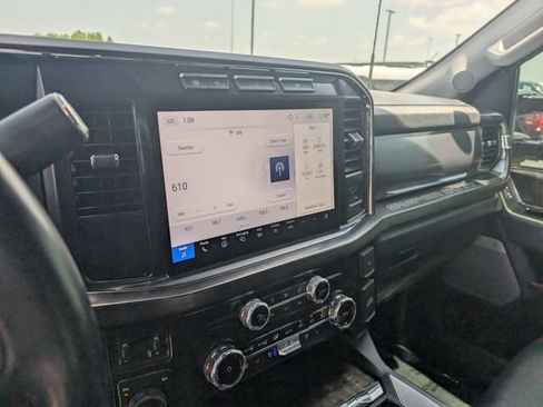 Used 2024 Ford F350 Lariat AWD/4WD image 22