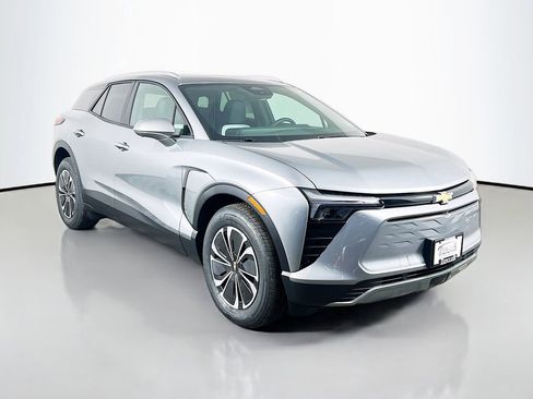 New 2026 Chevrolet Blazer EV LT image 3