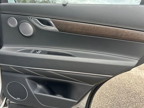 Used 2023 Genesis GV80 2.5T w/ Prestige Package image 36