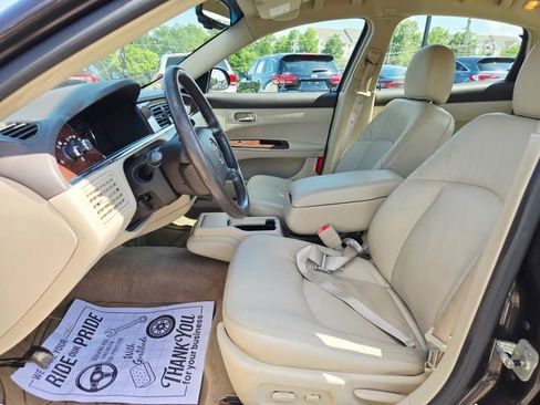 Used 2009 Buick LaCrosse CXL w/ Driver Confidence Package FWD image 14