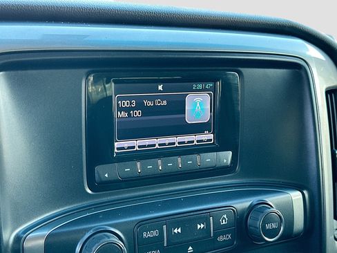 Used 2015 Chevrolet Silverado 2500 LT w/ Snow Plow Prep Package image 21