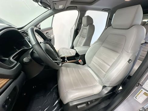 Used 2022 Honda CR-V Touring image 18