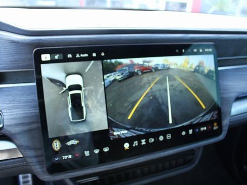 Used 2023 Rivian R1T Adventure image 17