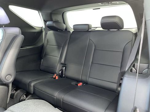 New 2026 Chevrolet Traverse LT w/ Midnight/Sport Edition AWD/4WD image 22
