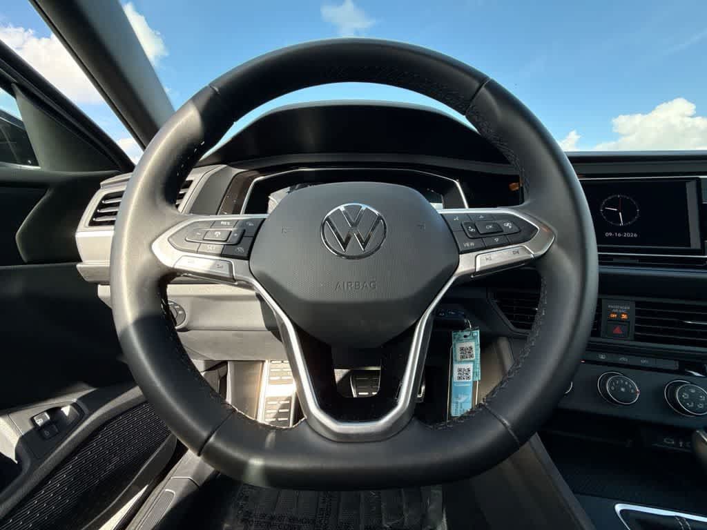 Certified 2023 Volkswagen Jetta Sport FWD image 15