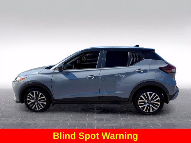 Used 2024 Nissan Kicks SV FWD image 5