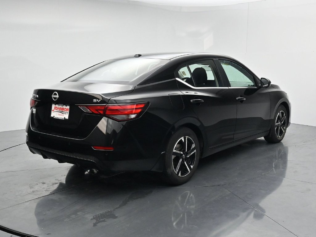 Used 2024 Nissan Sentra SV w/ All-Weather Package FWD image 7