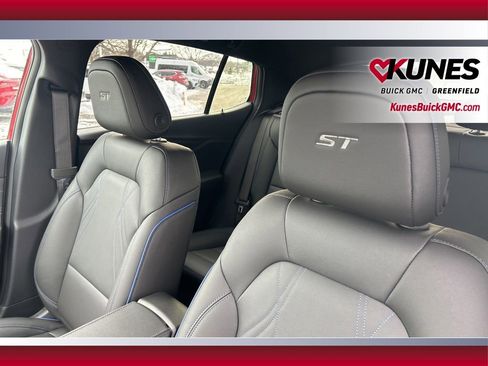 New 2026 Buick Envista Sport Touring w/ Convenience I Package image 17