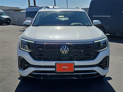 New 2025 Volkswagen Atlas SEL Premium R-Line