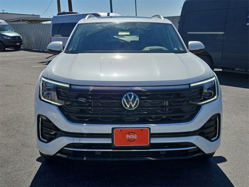 New 2025 Volkswagen Atlas SEL Premium R-Line image 3