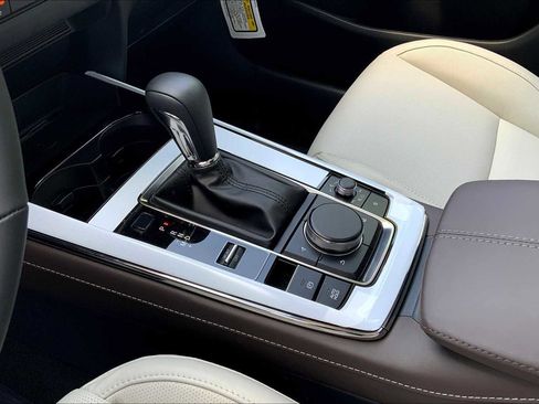 New 2025 MAZDA CX-30 2.5 Turbo w/ Premium Package image 10