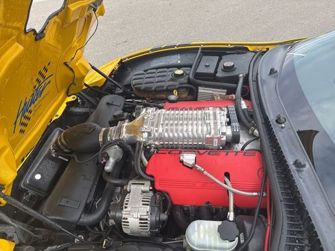 Used 2002 Chevrolet Corvette Convertible w/ Preferred Equipment Group2 image 17