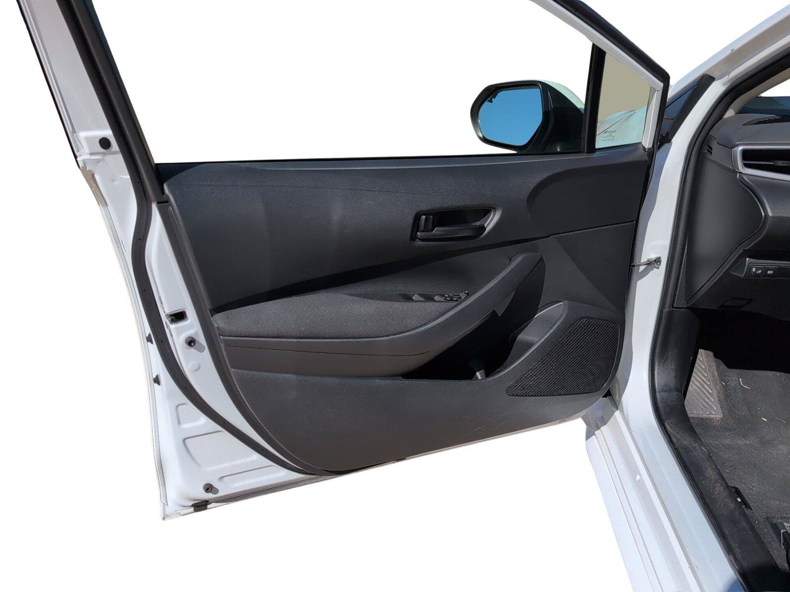 Used 2024 Toyota Corolla LE FWD image 14