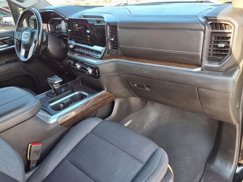 Used 2023 GMC Sierra 1500 Elevation w/ X31 Off-Road Package image 12