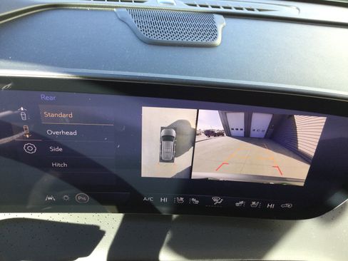 New 2026 Buick Enclave Avenir w/ Super Cruise Package image 19