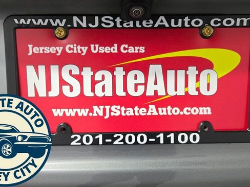 Used 2023 GMC Terrain AT4 image 28