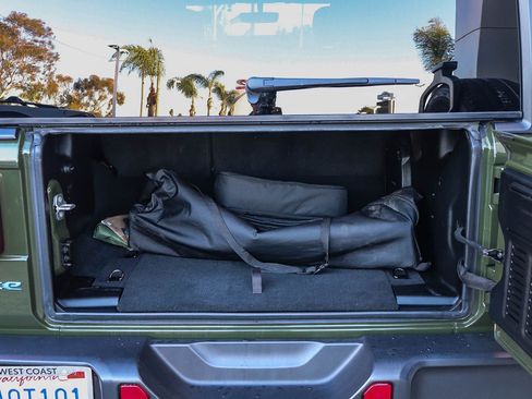 Used 2022 Jeep Wrangler Unlimited Sahara image 27