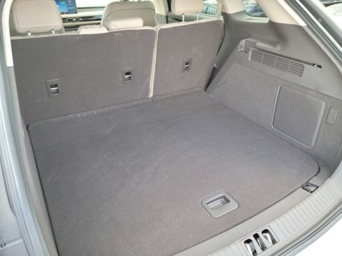 Certified 2023 Lincoln Nautilus FWD image 8