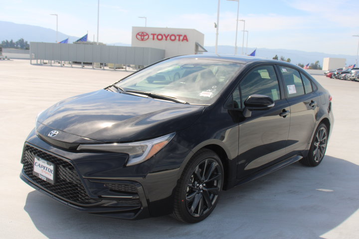 New 2027 Toyota Corolla SE w/ SE Package FWD image 6