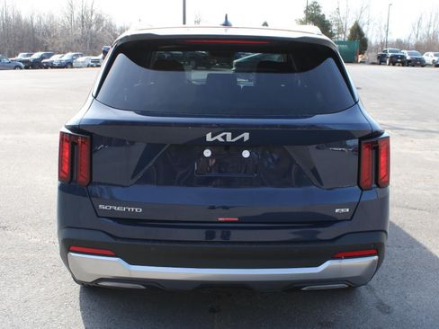 New 2026 Kia Sorento S AWD/4WD image 6
