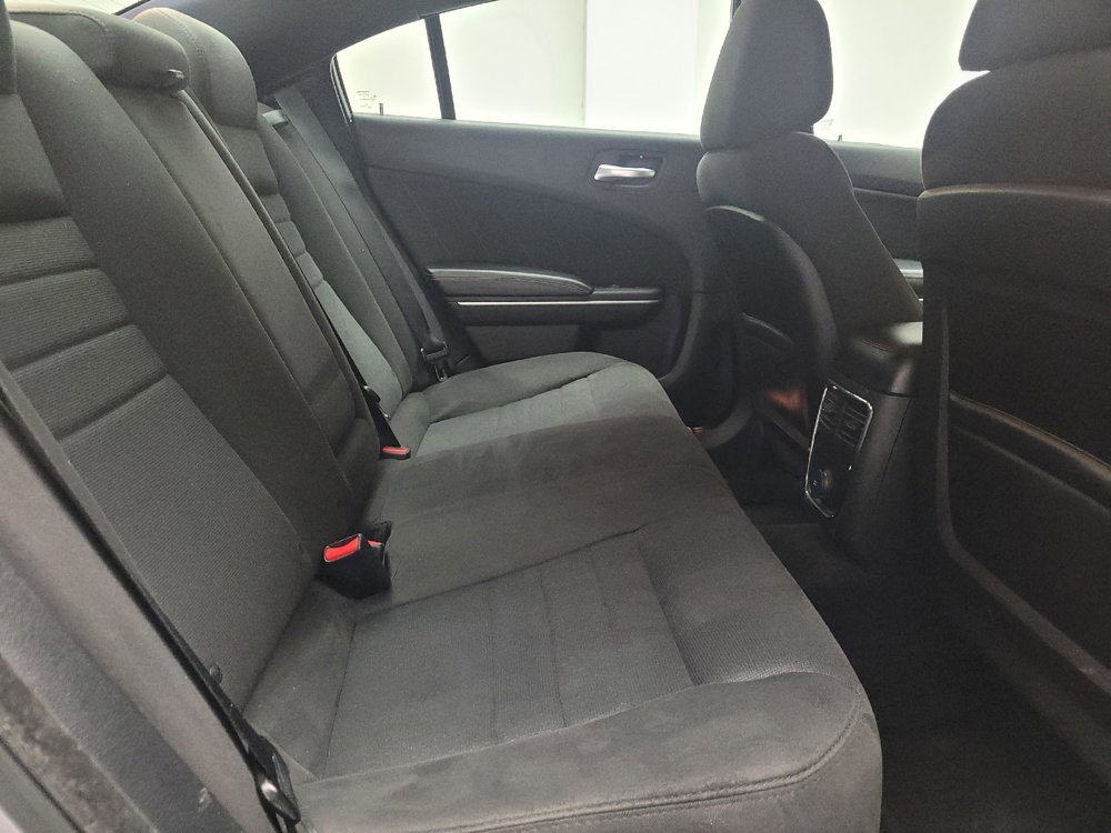 Used 2014 Dodge Charger SE w/ Connectivity Group RWD image 19