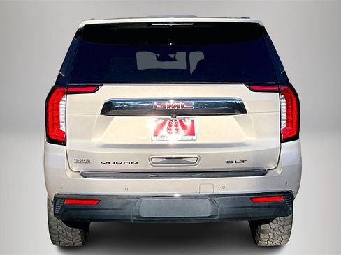 Used 2021 GMC Yukon SLT w/ SLT Luxury Plus Package image 6