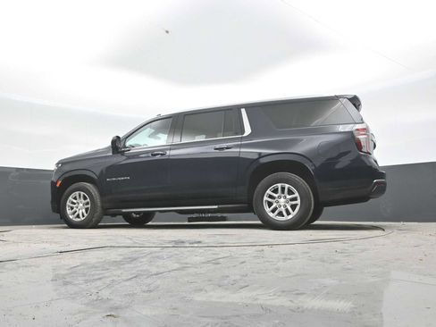 Used 2022 Chevrolet Suburban LS AWD/4WD image 40