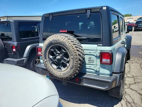 Used 2023 Jeep Wrangler Unlimited w/ Cold Weather Group AWD/4WD image 5