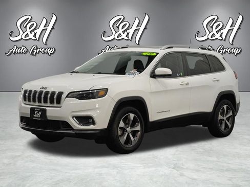 Used 2019 Jeep Cherokee Limited w/ Trailer Tow Group AWD/4WD image 17