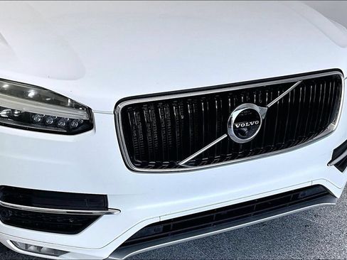 Used 2017 Volvo XC90 T6 Momentum w/ Vision Package AWD/4WD image 36