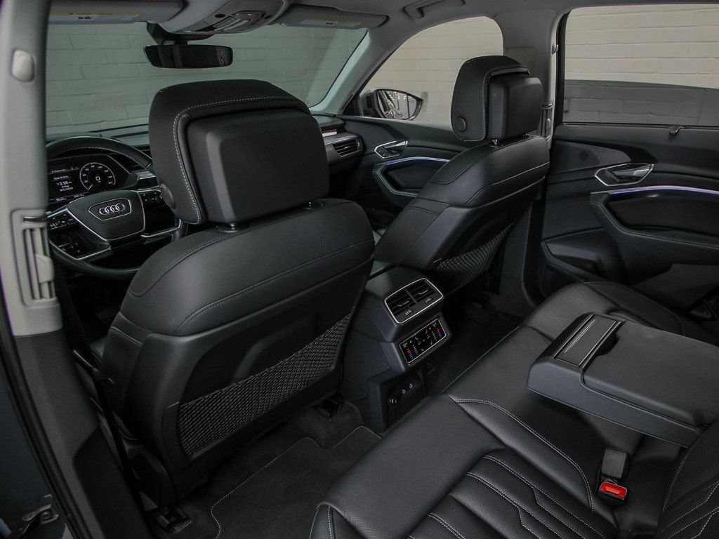 Used 2024 Audi Q8 e-tron Prestige w/ Prestige Package AWD/4WD image 27