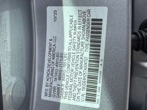 Certified 2026 Acura Integra FWD image 28