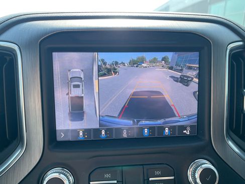 Used 2019 GMC Sierra 1500 Denali w/ Technology Package AWD/4WD image 15