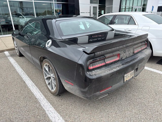Used 2022 Dodge Challenger GT RWD image 4