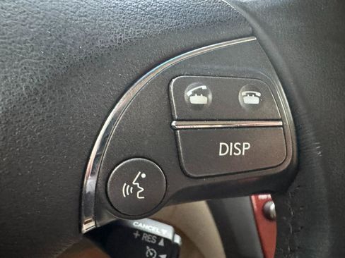 Used 2011 Lexus ES 350 FWD image 13