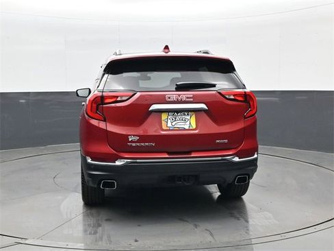 Certified 2020 GMC Terrain SLT w/ Preferred Package image 6