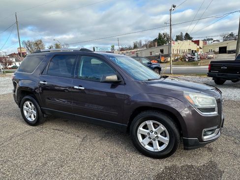 Used 2015 GMC Acadia SLE image 4