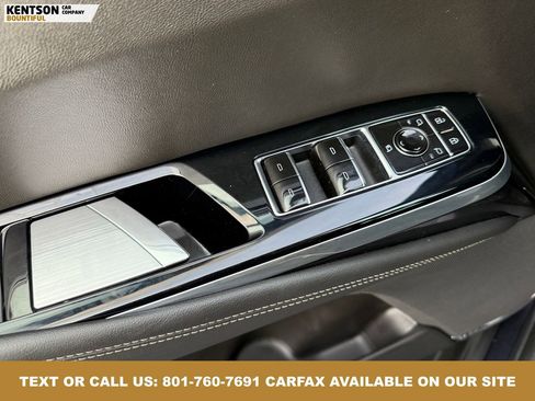 Used 2025 Cadillac Escalade ESV Sport w/ LPO, ONYX Package image 25