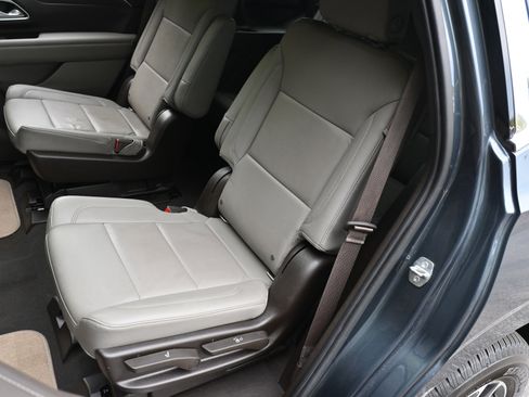 Used 2021 Chevrolet Tahoe LT image 18