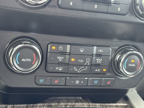 Used 2019 Ford F250 Lariat w/ Lariat Ultimate Package image 40