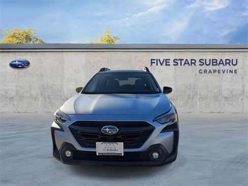 Certified 2025 Subaru Outback Premium image 3