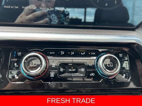 Used 2022 GMC Sierra 1500 Denali AWD/4WD image 27