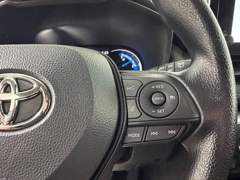 Used 2023 Toyota RAV4 AWD Hybrid image 24