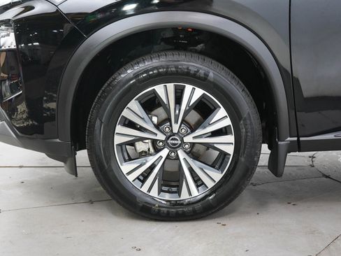 Used 2023 Nissan Rogue SV w/ SV Premium B Package AWD/4WD image 30