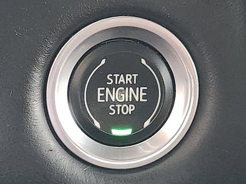 Used 2023 GMC Yukon Denali Ultimate AWD/4WD image 19