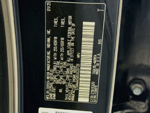 Used 2025 Toyota Grand Highlander FWD image 34